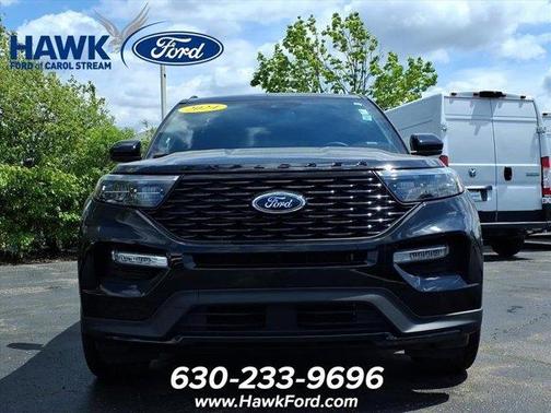 Black Metallic 2024 Ford Explorer ST-Line
