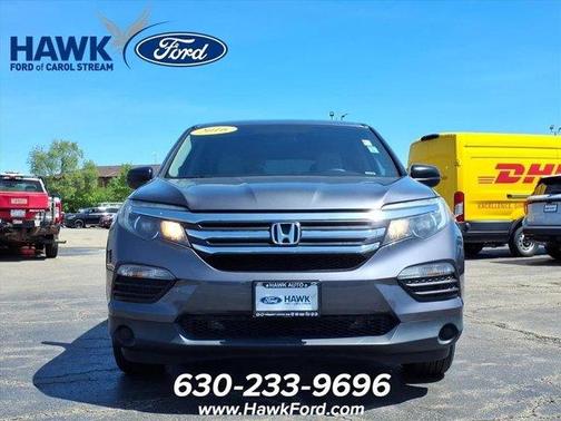 Gray 2016 Honda Pilot LX