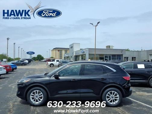 Black Metallic 2022 Ford Escape SE