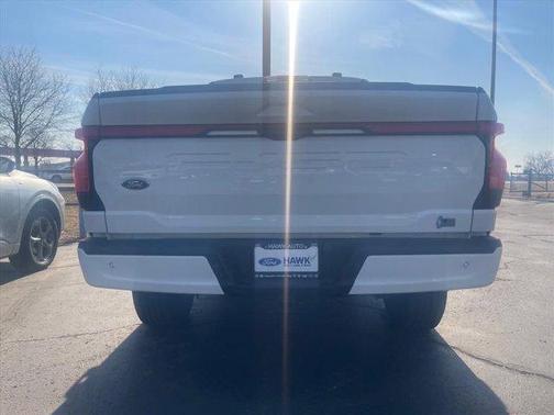 2022 Ford F-150 Lightning Platinum