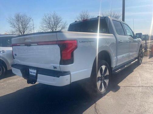 2022 Ford F-150 Lightning Platinum