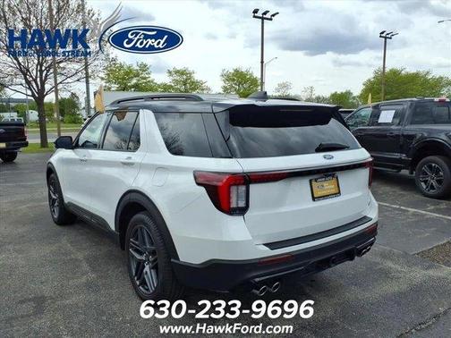 White Metallic 2025 Ford Explorer ST
