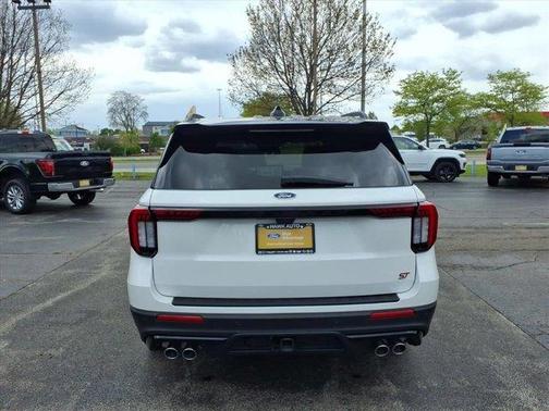 White Metallic 2025 Ford Explorer ST