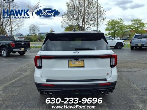 White Metallic 2025 Ford Explorer ST
