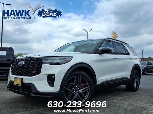 White Metallic 2025 Ford Explorer ST