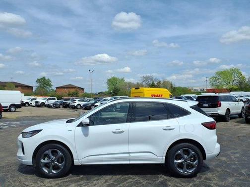 Oxford White 2023 Ford Escape ST-Line Select