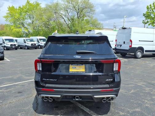 Black Metallic 2025 Ford Explorer Platinum