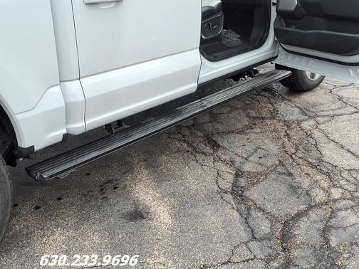 2024 Ford F-150 Lightning Platinum