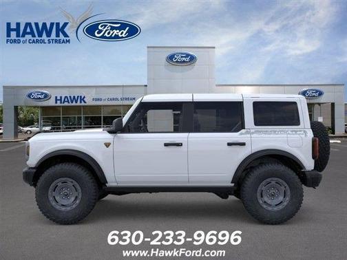 Oxford White 2025 Ford Bronco Badlands