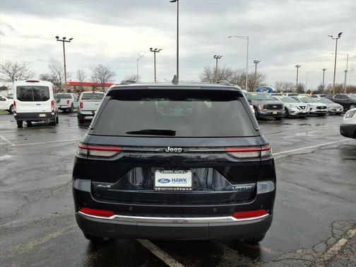 Midnight Sky 2023 Jeep Grand Cherokee Limited