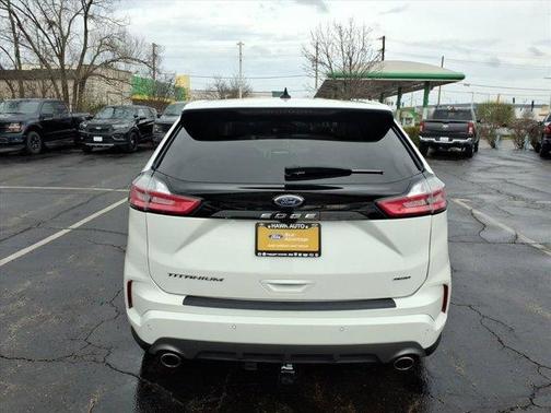 Star White 2024 Ford Edge Titanium