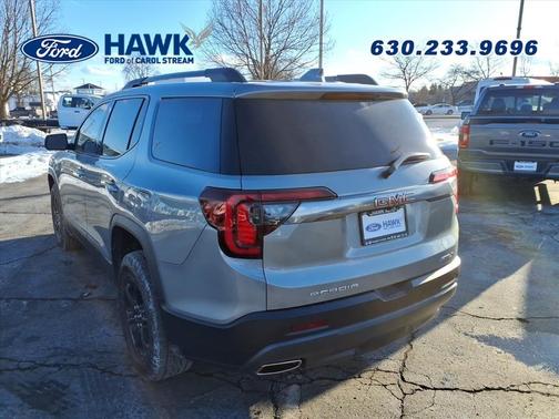 2023 GMC Acadia AT4