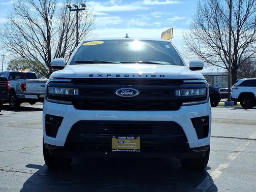 Oxford White 2022 Ford Expedition Max Limited