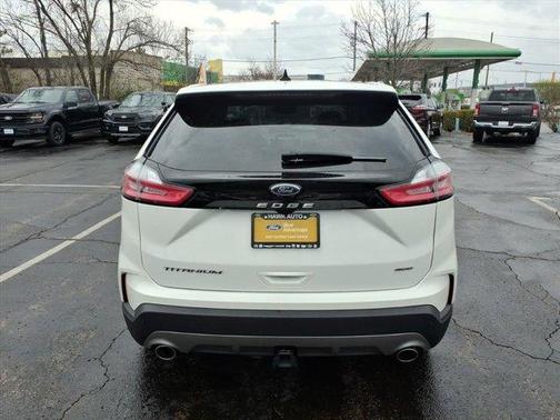Star White 2022 Ford Edge Titanium