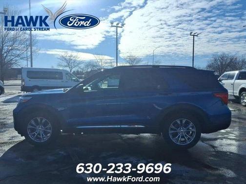 Blue Metallic 2022 Ford Explorer XLT