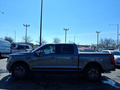 2025 Ford F-150 Lightning LARIAT