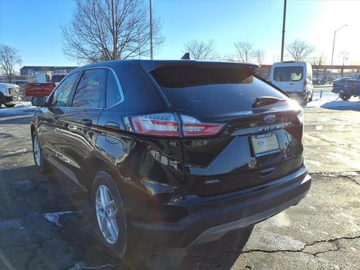 2022 Ford Edge SEL