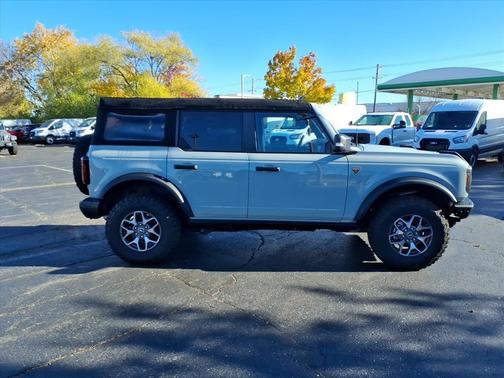 2024 Ford Bronco Badlands