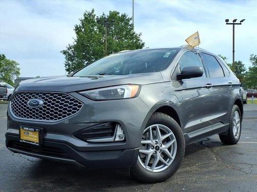 Gray Metallic 2024 Ford Edge SEL