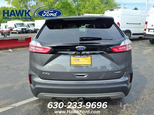Gray Metallic 2024 Ford Edge SEL