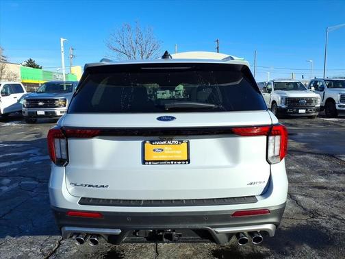 2025 Ford Explorer Platinum