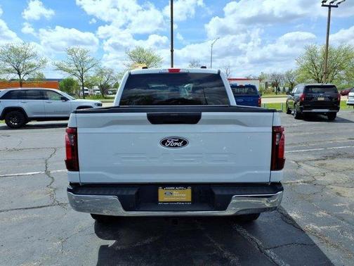 Oxford White 2025 Ford F-150 XLT