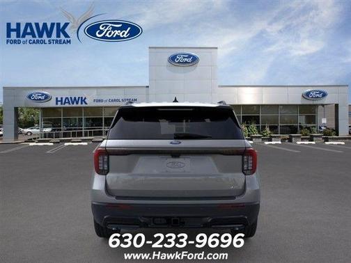 Gray Metallic 2026 Ford Explorer ST-Line