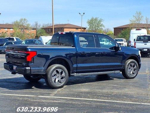 2024 Ford F-150 Lightning LARIAT