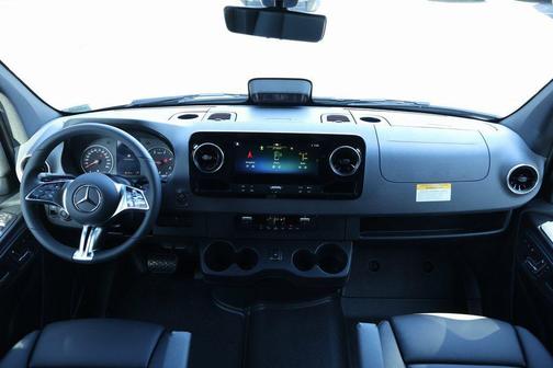 Graphite Grey 2026 Mercedes-Benz Sprinter 2500 Crew 144 WB