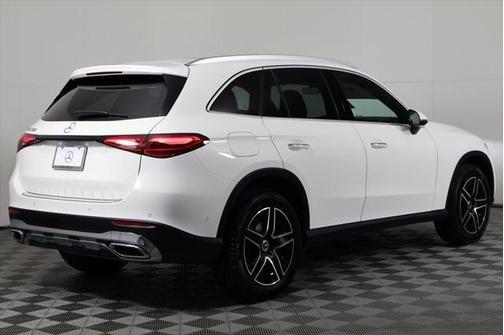 2026 Mercedes-Benz GLC 300 Base