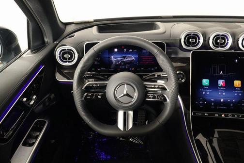 2026 Mercedes-Benz GLC 300 Base