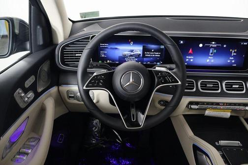 Obsidian Black Metallic 2026 Mercedes-Benz GLE 450 4MATIC