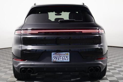 2024 Porsche Cayenne Cayenne