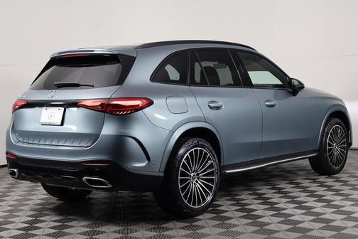 2026 Mercedes-Benz GLC 300 Base