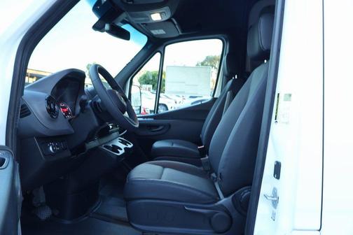 2026 Mercedes-Benz Sprinter 2500 High Roof