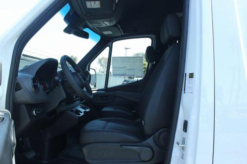 2025 Mercedes-Benz Sprinter 3500 High Roof