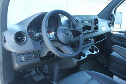 2025 Mercedes-Benz Sprinter 3500 High Roof