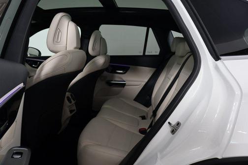 2026 Mercedes-Benz GLC 300 Base