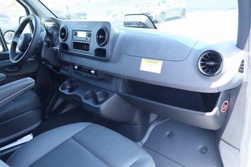 2025 Mercedes-Benz Sprinter 2500 High Roof