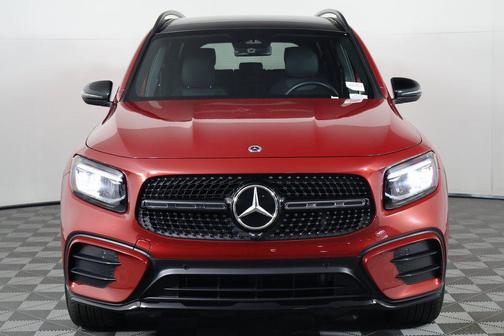 2025 Mercedes-Benz GLB 250 4MATIC