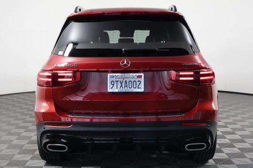 2025 Mercedes-Benz GLB 250 4MATIC