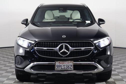 Black 2024 Mercedes-Benz GLC 300 4MATIC