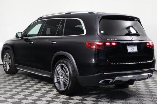 Black 2025 Mercedes-Benz GLS 450 4MATIC
