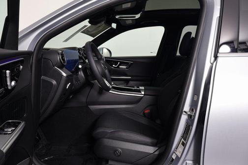 2026 Mercedes-Benz GLC 300 Base