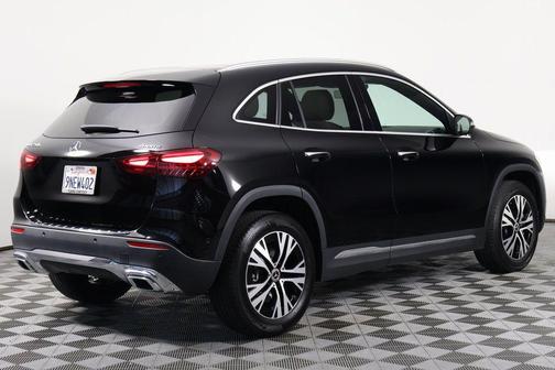 2025 Mercedes-Benz GLA 250 4MATIC