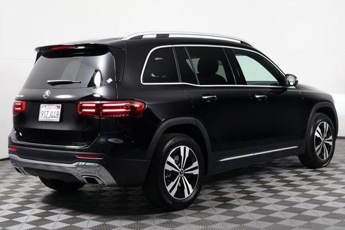 2025 Mercedes-Benz GLB 250 Base