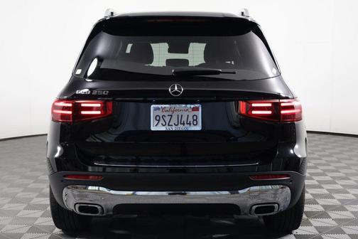 2025 Mercedes-Benz GLB 250 Base