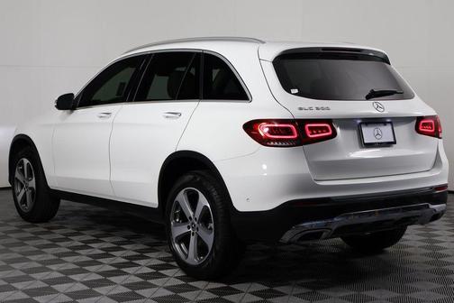 Polar White 2022 Mercedes-Benz GLC 300 Base
