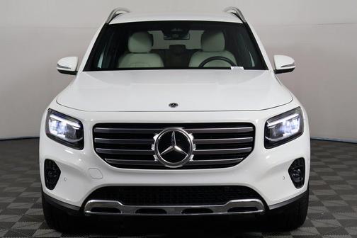 2025 Mercedes-Benz GLB 250 4MATIC
