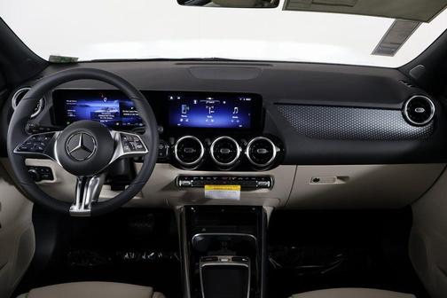 2026 Mercedes-Benz GLA 250 4MATIC
